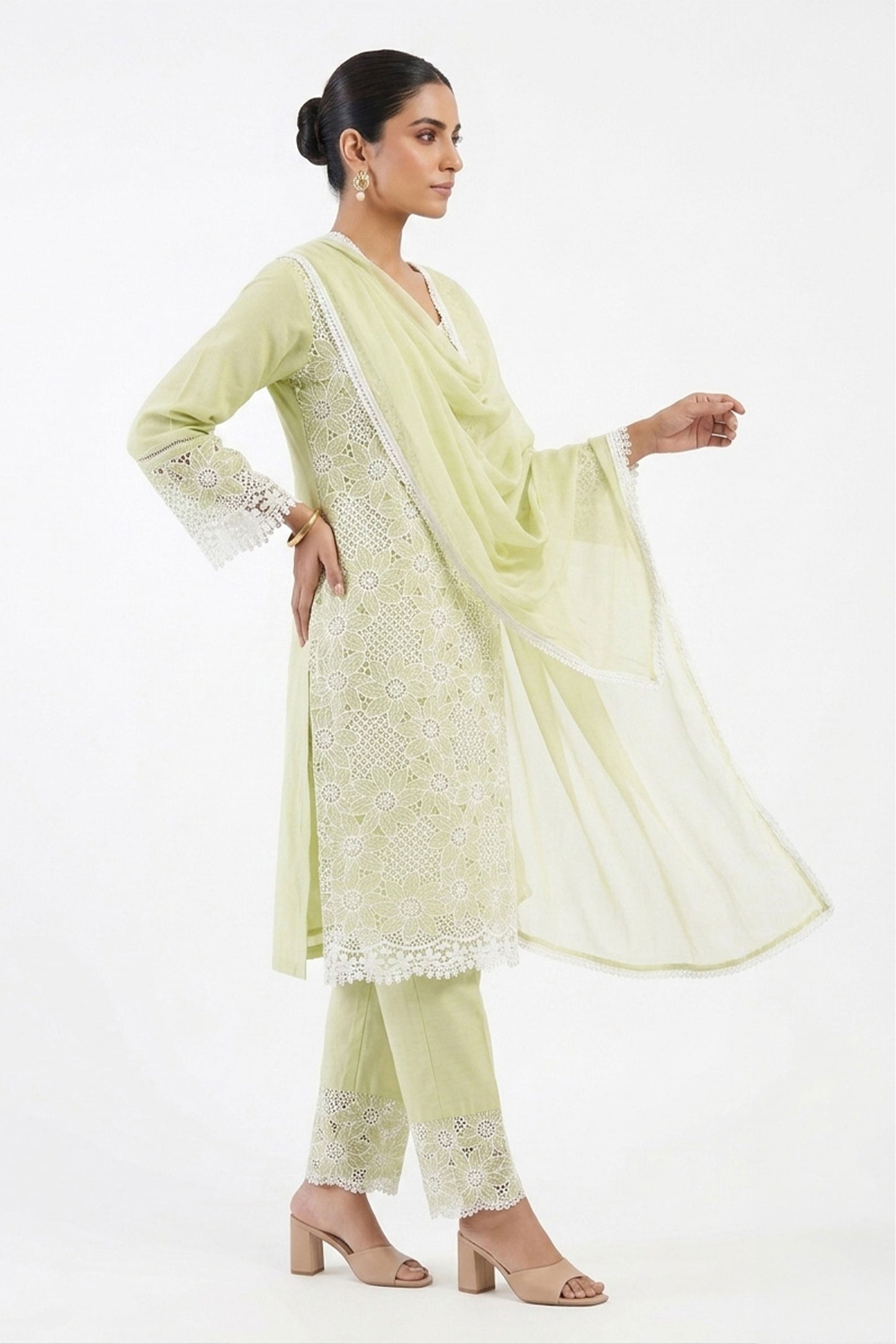 Floral Cutwork Co-ord Set with Dupatta