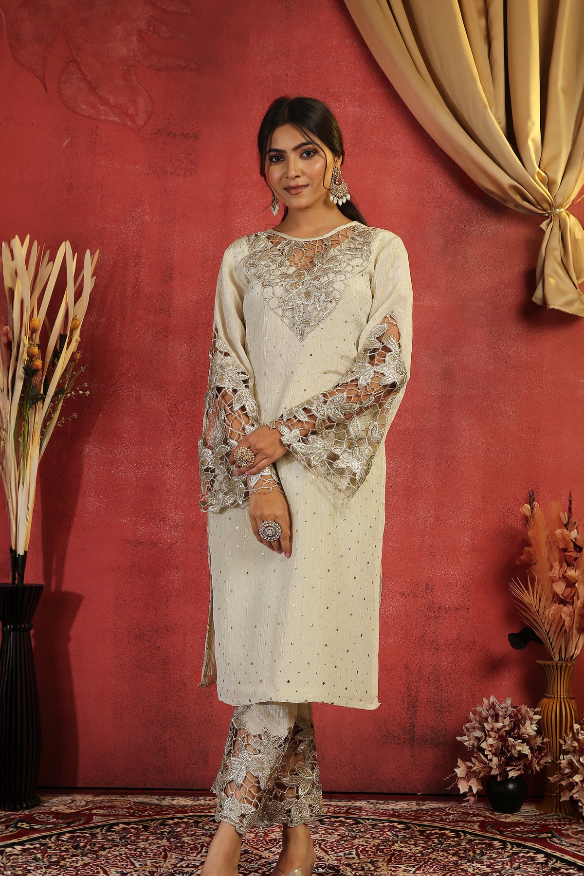 Pitha Cutwork tissue coord set