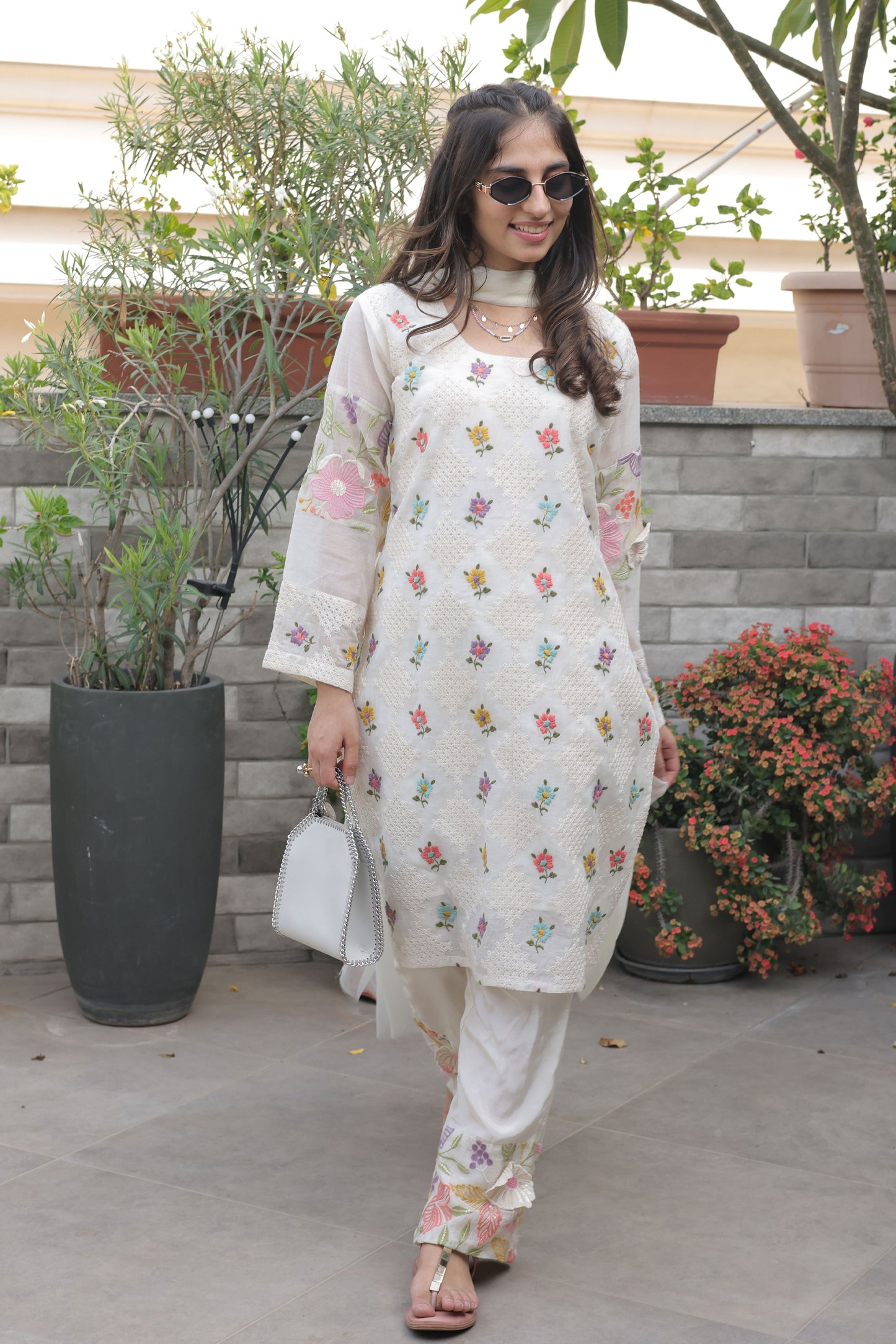 Ivory Chanderi Suit Set with Floral Embroidery