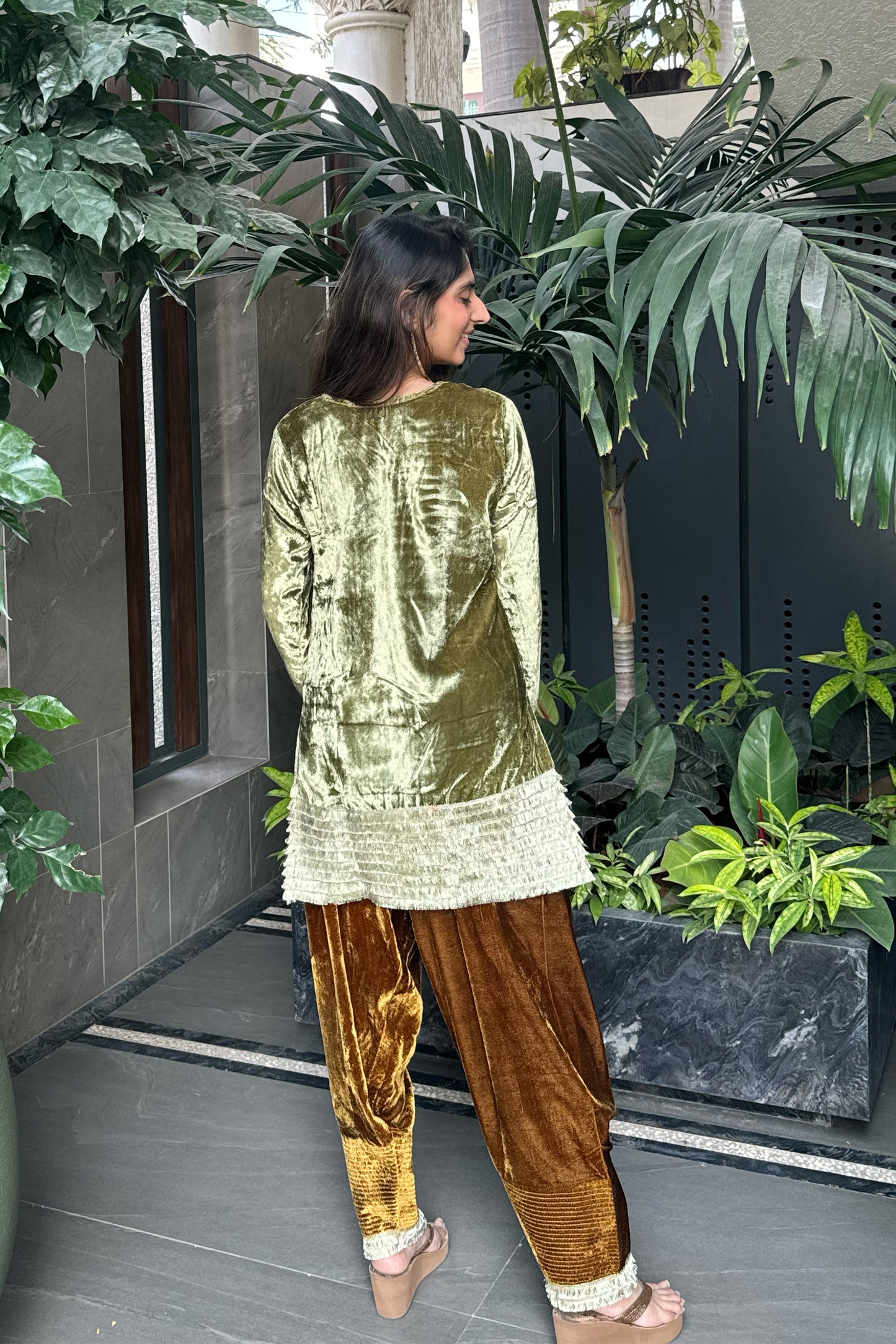 Velvet Contrast Coord Set with Farshi Salwar and Kiran Lace Border